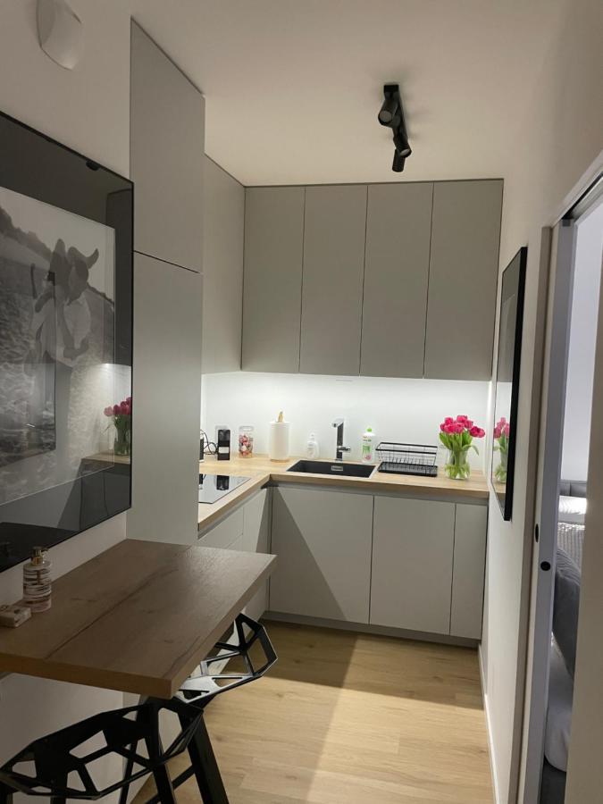 Apartament 4 Bed 2 Room Варшава Экстерьер фото