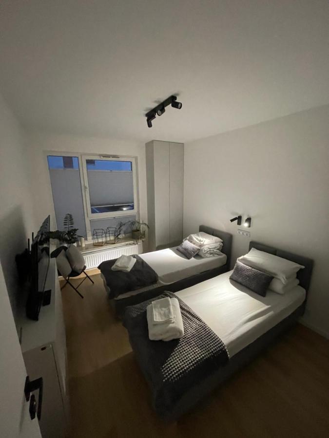 Apartament 4 Bed 2 Room Варшава Экстерьер фото