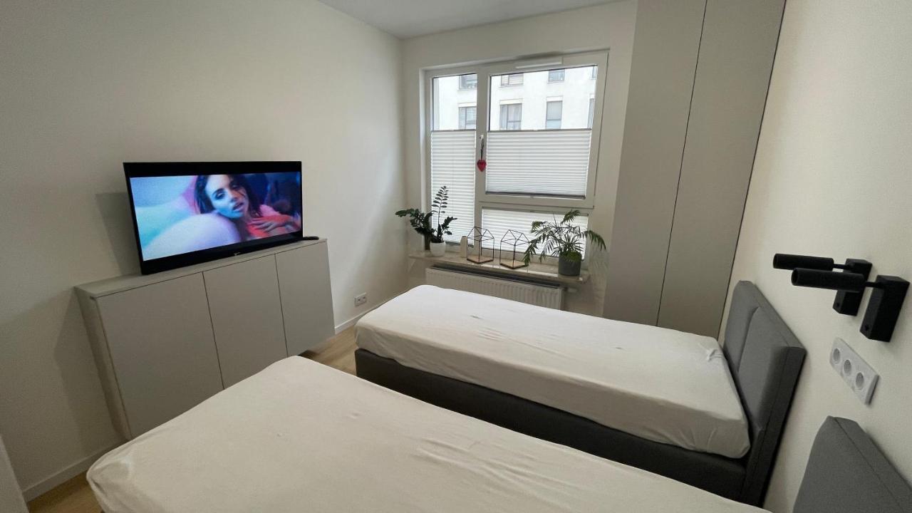 Apartament 4 Bed 2 Room Варшава Экстерьер фото