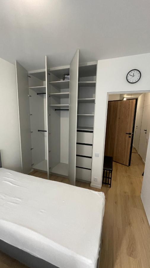 Apartament 4 Bed 2 Room Варшава Экстерьер фото